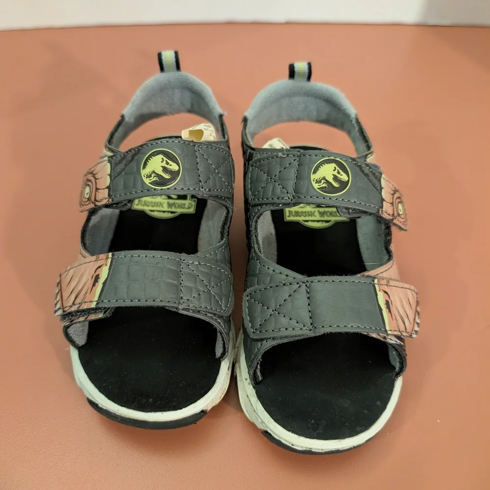 Jurassic World Toddler Boy Open-Toe Sandals in Size 8